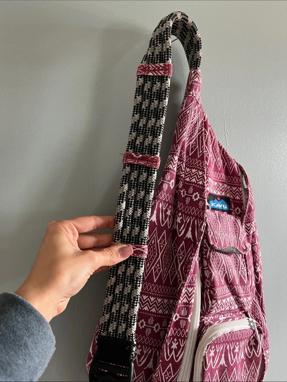 KAVU Raspberry Patterned Sling Backpack in Pink and Black Strap - Picture 3 of 4